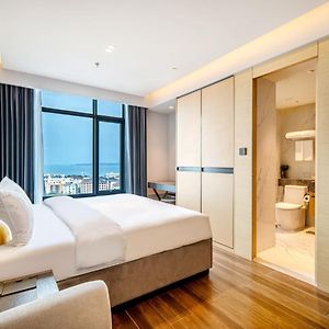 Superior King Room Sea View